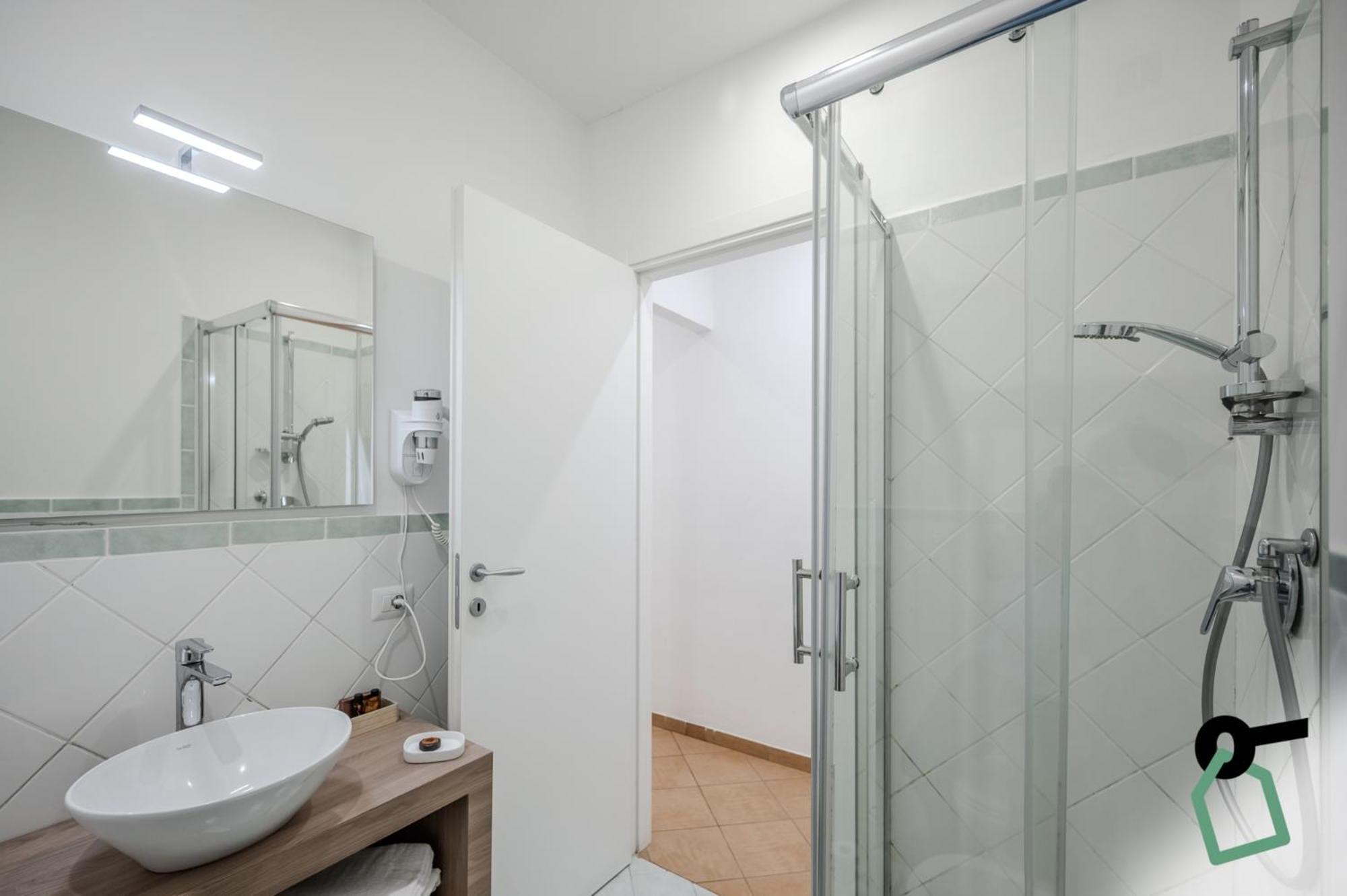 Hotiday Room Collection - Napoli Residenza Scarlatti Екстер'єр фото