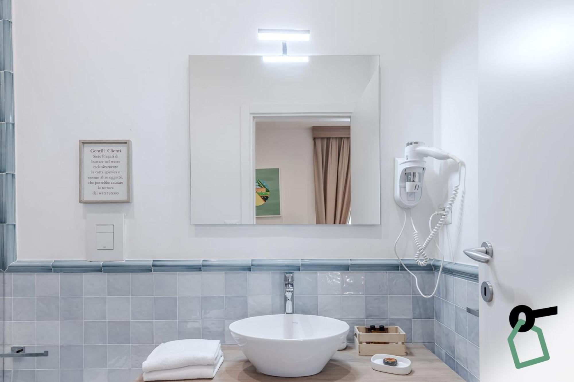 Hotiday Room Collection - Napoli Residenza Scarlatti Екстер'єр фото